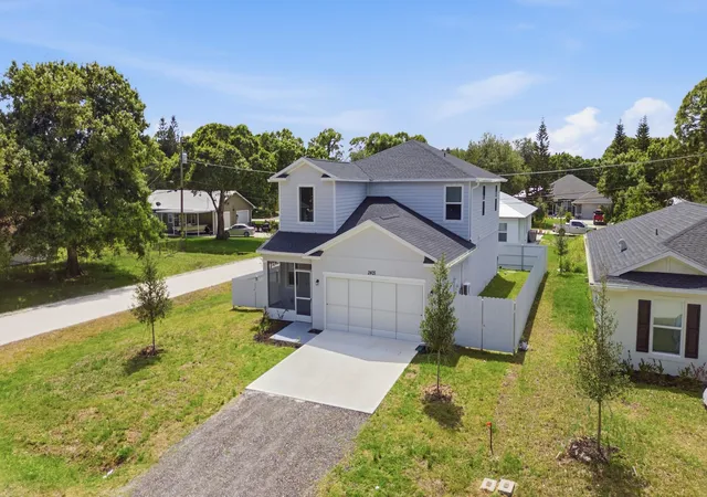 4th image of 2405 88Th Ave, Vero Beach, FL 32966 | MLS# B26023663