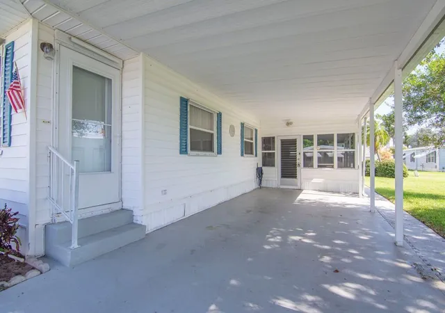 2nd image of 264 Ne Cameo Wy, Jensen Beach, FL 34957 | MLS# B26023723