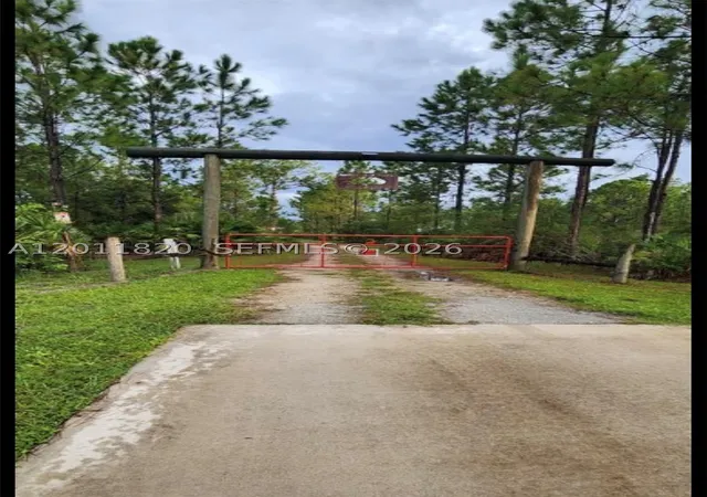 4th image of 1000 Ne 365 Lane, Okeechobee, FL 34972 | MLS# A12011820