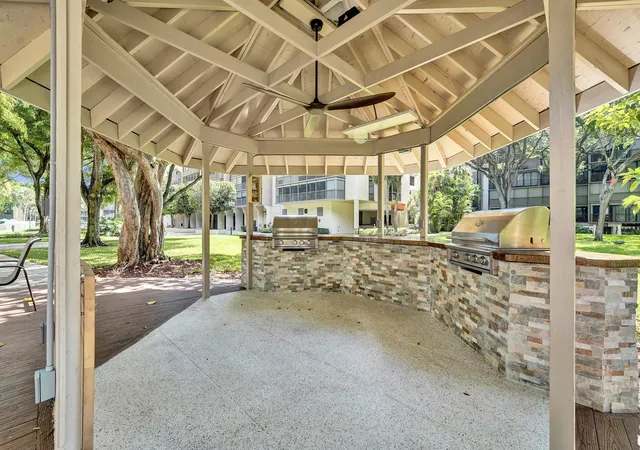 Homes for sale in Hollywood, FL | 2802 N 46th Ave #B620, Hollywood, FL 33021 | MLS# B26023838