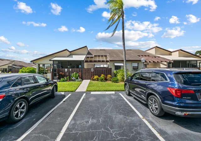 3rd image of 14079 Nesting Wy #B, Delray Beach, FL 33484 | MLS# B26023834