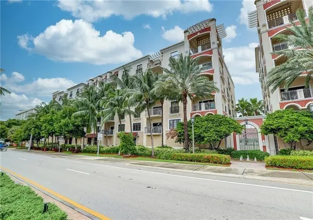 Homes for sale in Fort Lauderdale, FL | 2409 N Ocean Blvd #427, Fort Lauderdale, FL 33305 | MLS# B26023898
