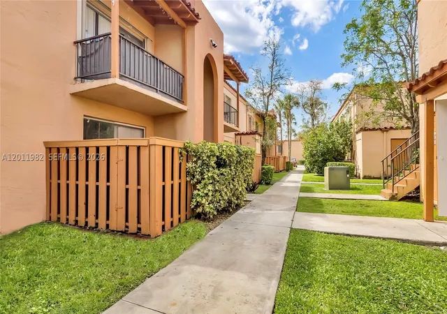 Condo for sale at 7231 Miami Lakes Dr #C5, Miami Lakes, FL 33014 | MLS# A12011982