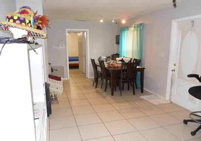 5th image of 3290 Ne 10Th Ave, Oakland Park, FL 33334 | MLS# B26023909