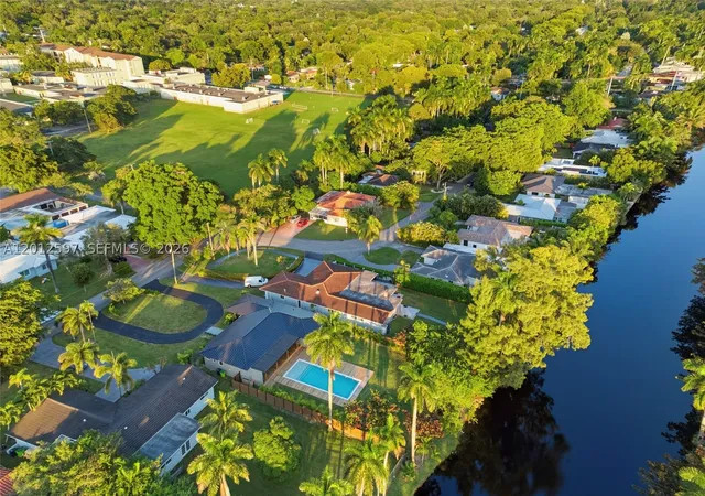 Homes for sale in El Portal, FL | 360 87th St, El Portal, FL 33150 | MLS# A12012597