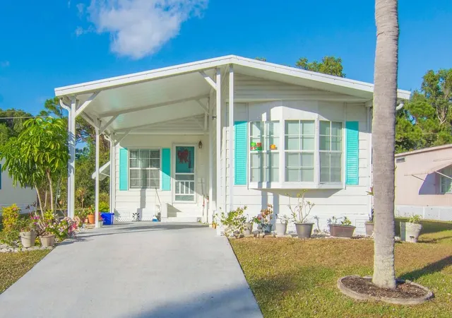 Homes for sale in Port St Lucie, FL | 8 Novedades, Port St Lucie, FL 34952 | MLS# B26023981