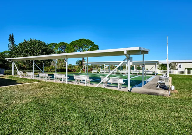 Homes for sale in Hobe Sound, FL | 8044 Se Patriot Ave, Hobe Sound, FL 33455 | MLS# B26023987