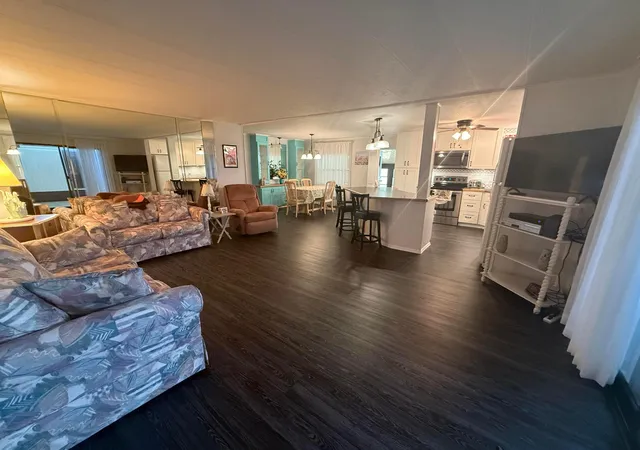 5th image of 8044 Se Patriot Ave, Hobe Sound, FL 33455 | MLS# B26023987