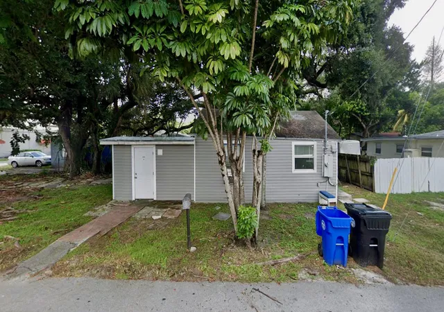 Homes for sale in North Miami Beach, FL | 345 Ne 168th St, North Miami Beach, FL 33162 | MLS# B26024003