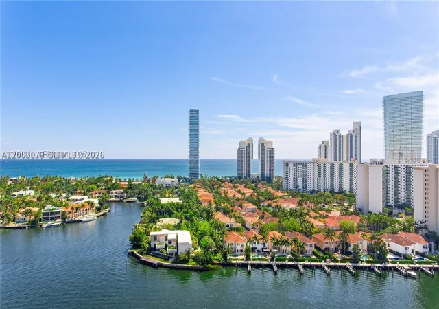 1st image of 19667 Turnberry Way #18D, Aventura, FL 33180 | MLS# A12003078