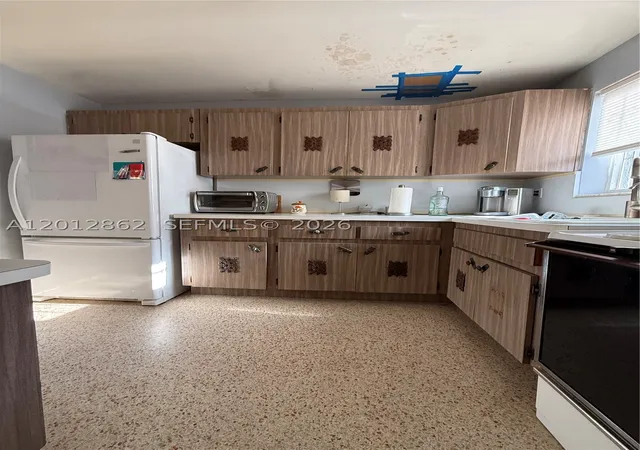 Photo 1 of Single family home for sale at 399 W 12th St, Hialeah, FL 33010 | MLS# A12012862 | Listing updated on 2026-08-24