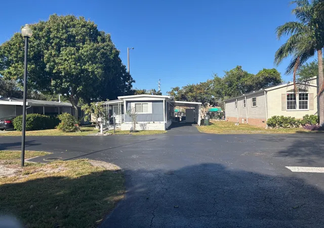 2nd image of 6931 Nw 45th Ter, Coconut Creek, FL 33073 | MLS# B26024111