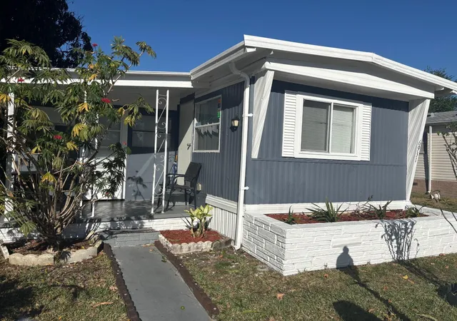 3rd image of 6931 Nw 45Th Ter, Coconut Creek, FL 33073 | MLS# B26024111