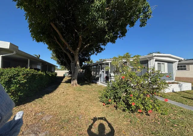 5th image of 6931 Nw 45Th Ter, Coconut Creek, FL 33073 | MLS# B26024111