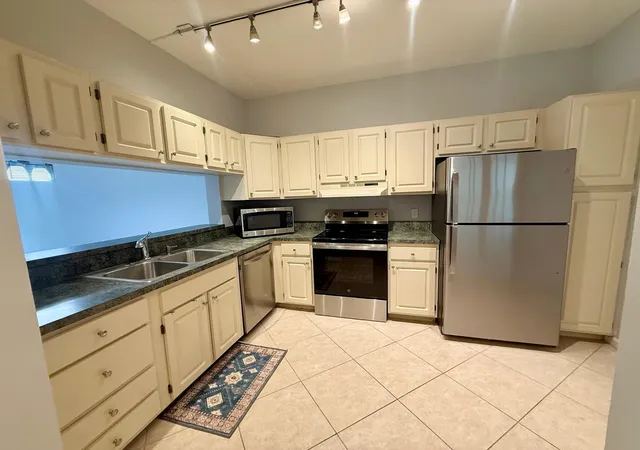 Homes for sale in Palm Beach Gardens, FL | 101 Cypress Point Dr #101, Palm Beach Gardens, FL 33418 | MLS# B26024142