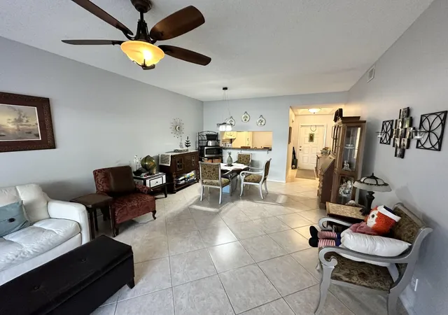 Homes for sale in Palm Beach Gardens, FL | 101 Cypress Pt Dr, Palm Beach Gardens, FL 33418