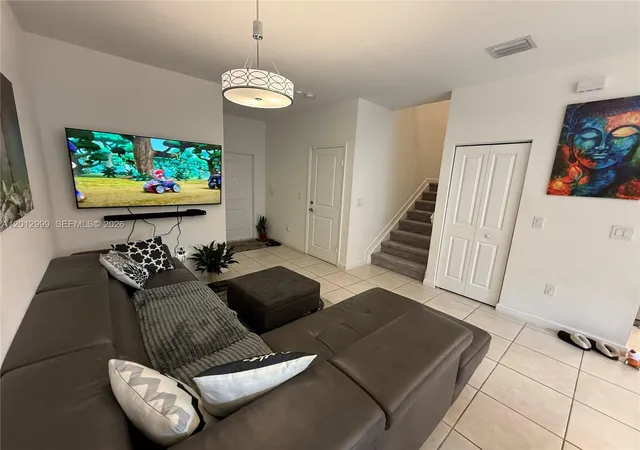 3rd image of 788 Ne 208 Lane, Miami Gardens, FL 33179 | MLS# A12012999