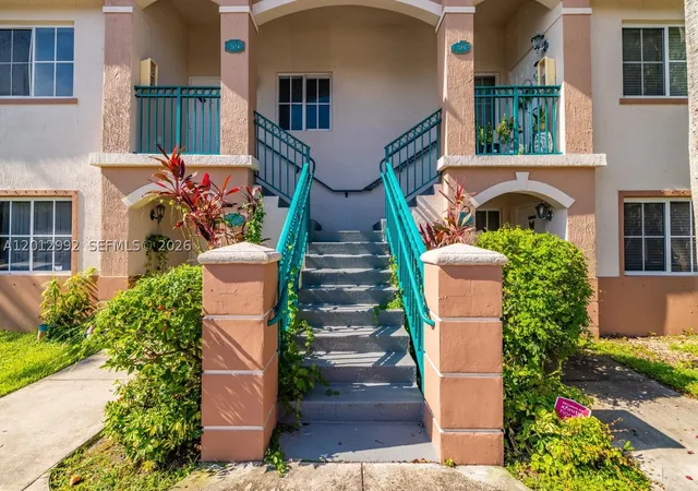 4th image of 1320 Se 31St Ct #204-37, Homestead, FL 33035 | MLS# A12012992