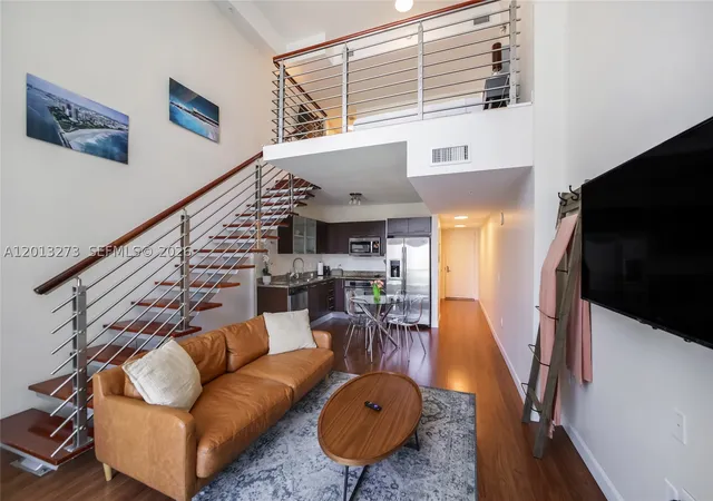 Photo 4 of Condo for sale at 41 Se 5Th St #1003, Miami, FL 33131 | MLS# A12013273 | Listing updated on 2026-08-26