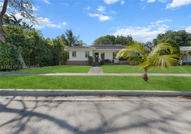 Photo 3 of Single family home for sale at 427 Grand Concourse, Miami Shores, FL 33138 | MLS# A12013276 | Listing updated on 2026-08-18