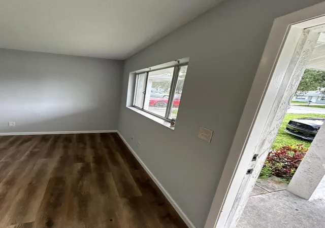 4th image of 13933/931 First St, Fort Myers, FL 33905 | MLS# B26024446