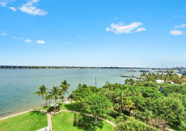 5th image of 5200 N Flagler Dr N, West Palm Beach, FL 33407