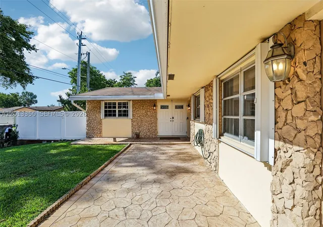 Photo 3 of Multi family home for sale at 108 Se 4th Ter, Dania Beach, FL 33004 | MLS# A12013350 | Listing updated on 2026-10-09