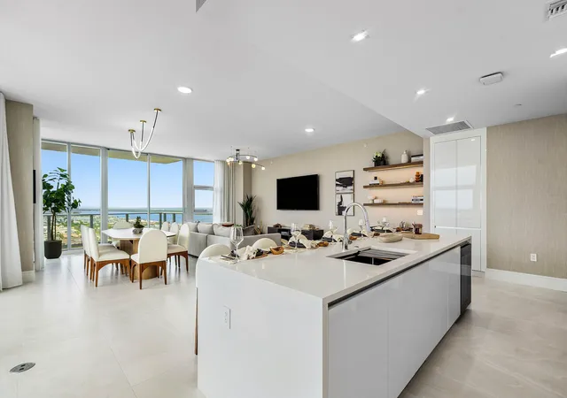 4th image of 220 Lake Shore Dr #2123, Lake Park, FL 33403 | MLS# B26024617