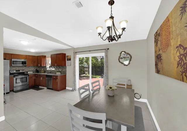 Homes for sale in North Lauderdale, FL | 721 Sw 79Th Ave, North Lauderdale, FL 33068 | MLS# B26024686