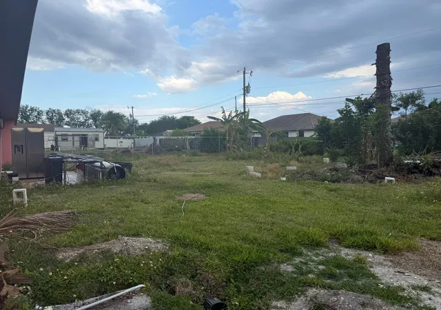 18th image of 1410 Ne 14th Ter, Cape Coral, FL 33909 | MLS# B26024711