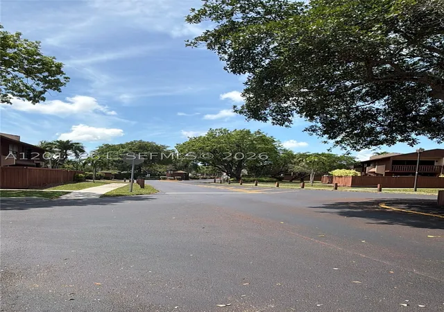 2nd image of 7024 Sw 114Th Pl, Miami, FL 33173