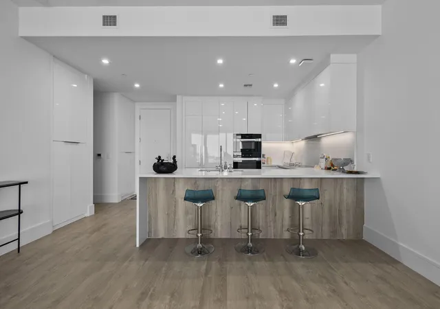 5th image of 220 Lake Shore Dr #1913, Lake Park, FL 33403 | MLS# B26024970