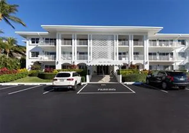 4th image of 1750 S Ocean Ln, North Lauderdale, FL 33316