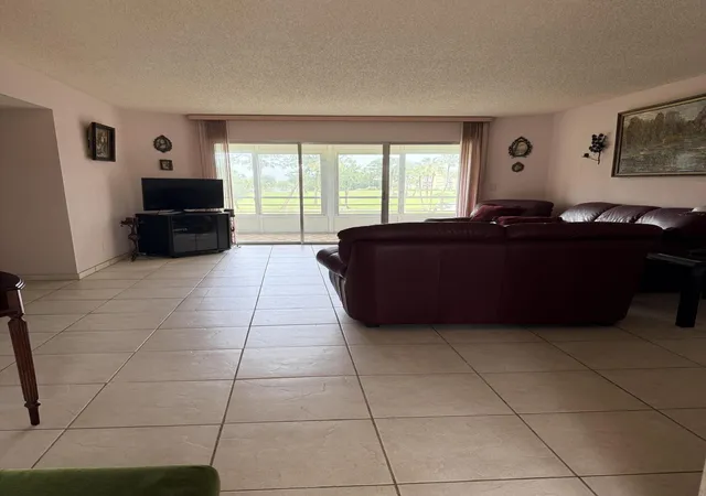 Homes for sale in Lake Worth, FL | 3836 Via Poinciana #306, Lake Worth, FL 33467 | MLS# B26025065