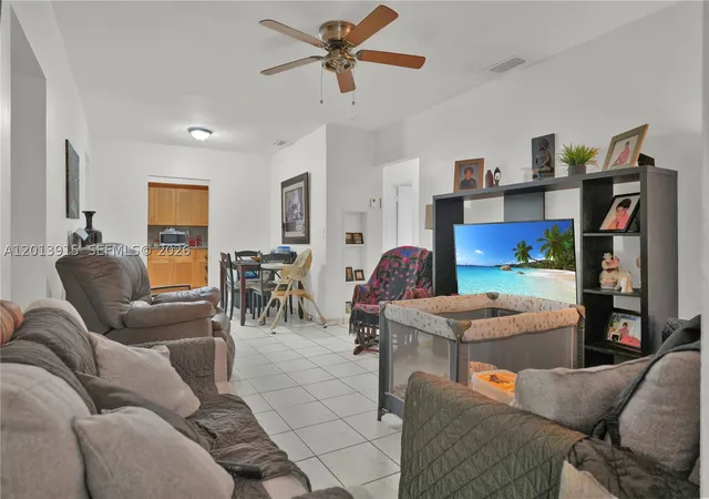 Homes for sale in Miami, FL | 201 Nw 25Th Ave, Miami, FL 33125 | MLS# A12013915