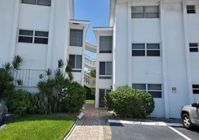 Homes for sale in Lauderdale By The Sea, FL | 224 Hibiscus Ave #260, Lauderdale By The Sea, FL 33308 | MLS# B26025178