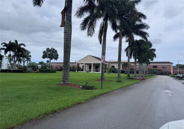2nd image of 272 Dorset G, Boca Raton, FL 33434
