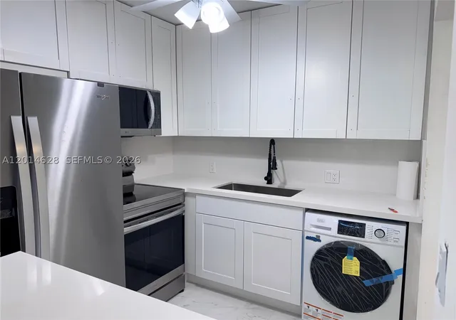 4th image of 272 Dorset G, Boca Raton, FL 33434