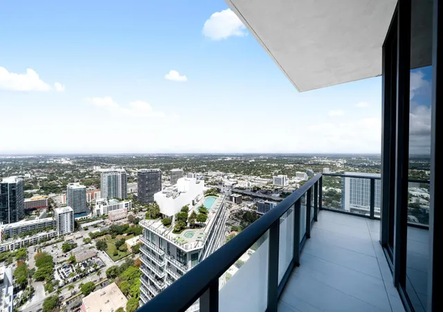 Homes for sale in Miami, FL | 480 Ne 31st Street, Miami, FL 33137 | Houzeo