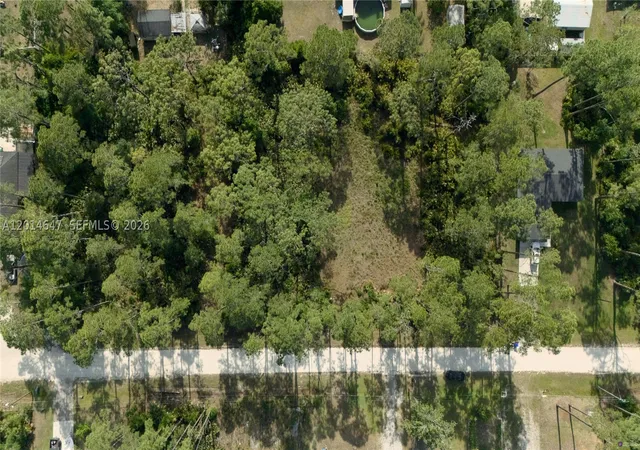 Homes for sale in Deland, FL | 2124 E Parkway, Deland, FL 32724 | MLS# A12014647