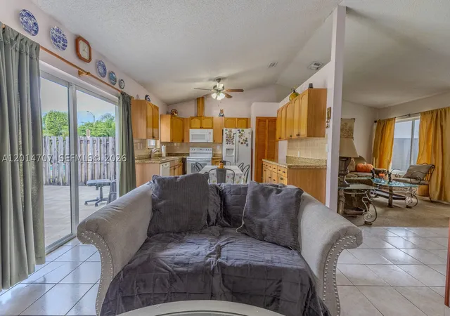 5th image of 14452 Sw 115Th St, Miami, FL 33186 | MLS# A12014707