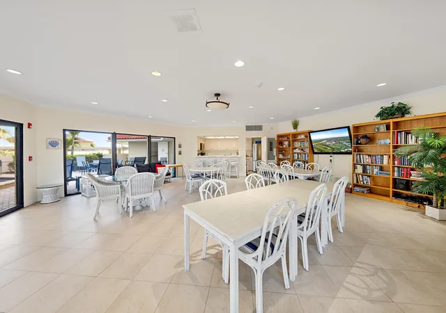 2nd image of 5480 N Ocean Dr, Singer Island, FL 33404