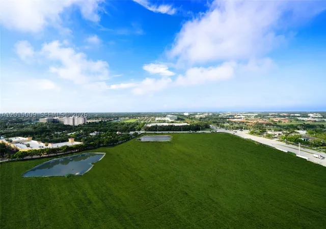11th image of 2000 Metropica Way #1207, Sunrise, FL 33323 | MLS# A12015009