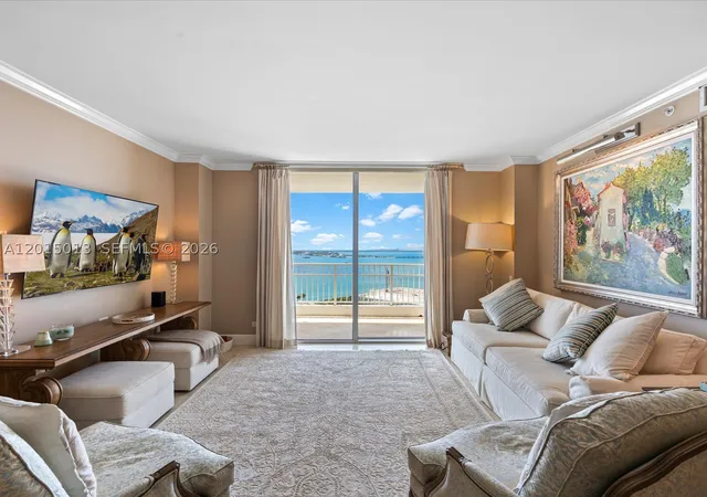 Listing Photo 3 - Condo for sale in Courvoisier Courts located at 701 Brickell Key Blvd, Miami, FL 33131 - Unit #2511