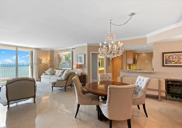 Listing Photo 4 - Condo for sale in Courvoisier Courts located at 701 Brickell Key Blvd, Miami, FL 33131 - Unit #2511