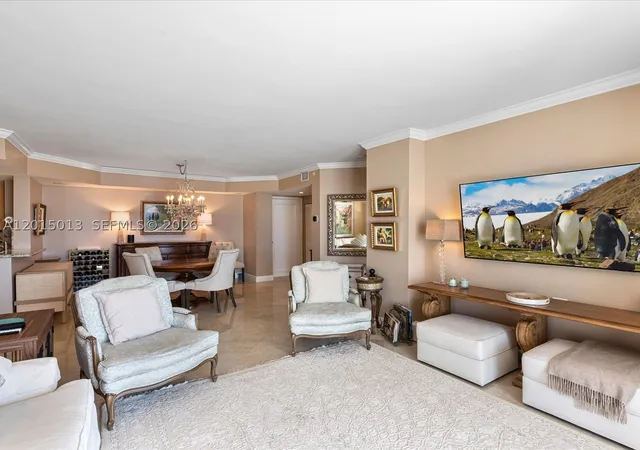 Listing Photo 5 - Condo for sale in Courvoisier Courts located at 701 Brickell Key Blvd, Miami, FL 33131 - Unit #2511
