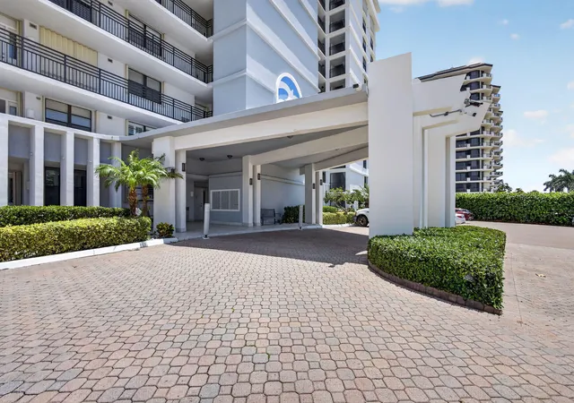 65th image of 840 Ocean Dr #406, Juno Beach, FL 33408 | MLS# B26025593