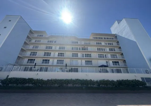 Homes for sale in Hollywood, FL | 300 Oregon St #502, Hollywood, FL 33019 | MLS# B26025658