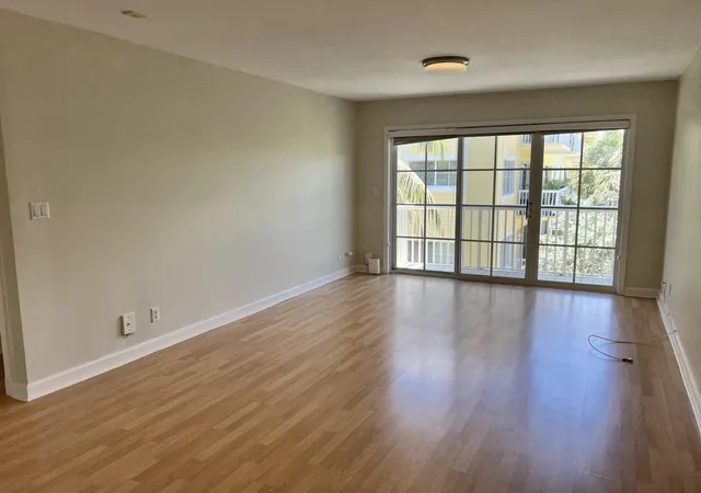 Homes for sale in North Lauderdale, FL | 1515 E Broward Blvd, North Lauderdale, FL 33301