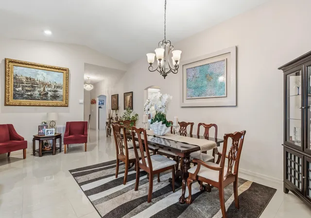 Homes for sale in Vero Beach, FL | 1013 E 13Th Sq, Vero Beach, FL 32960 | MLS# B26025737